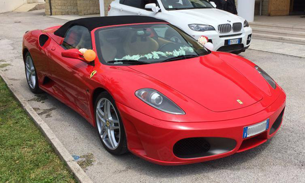 auto-sposi-Napoli_Ferrari-f430_noleggio-cerimonie