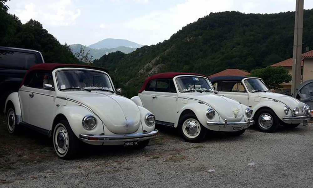auto-sposi-Napoli_Maggiolone_noleggio-nozze