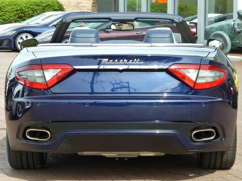 Eleganza impareggiabile per la Maserati Gran Cabrio, per nozze eccezionali