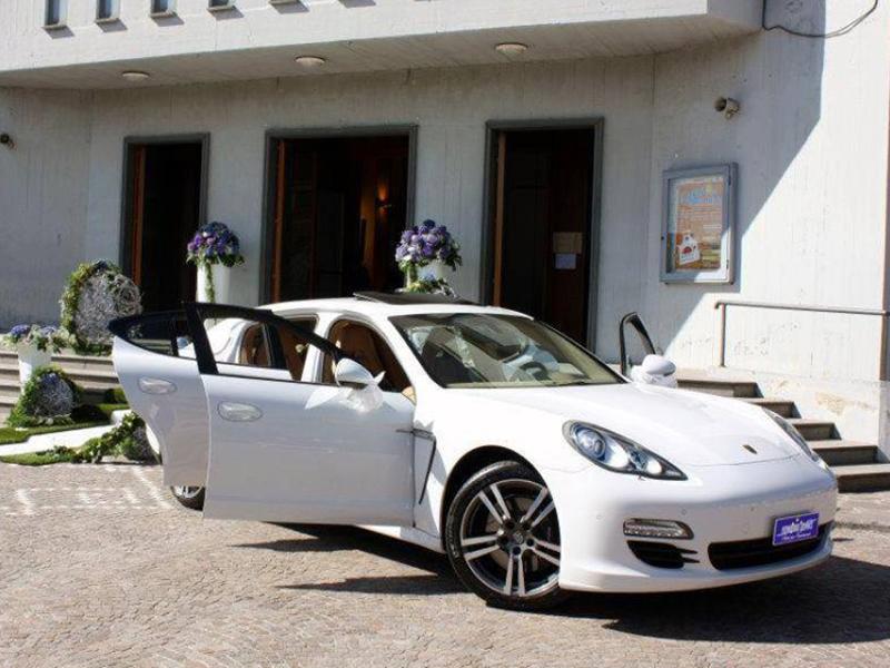 Auto sposi Napoli | Porsche da cerimonia | Storia della Panamera, seconda parte