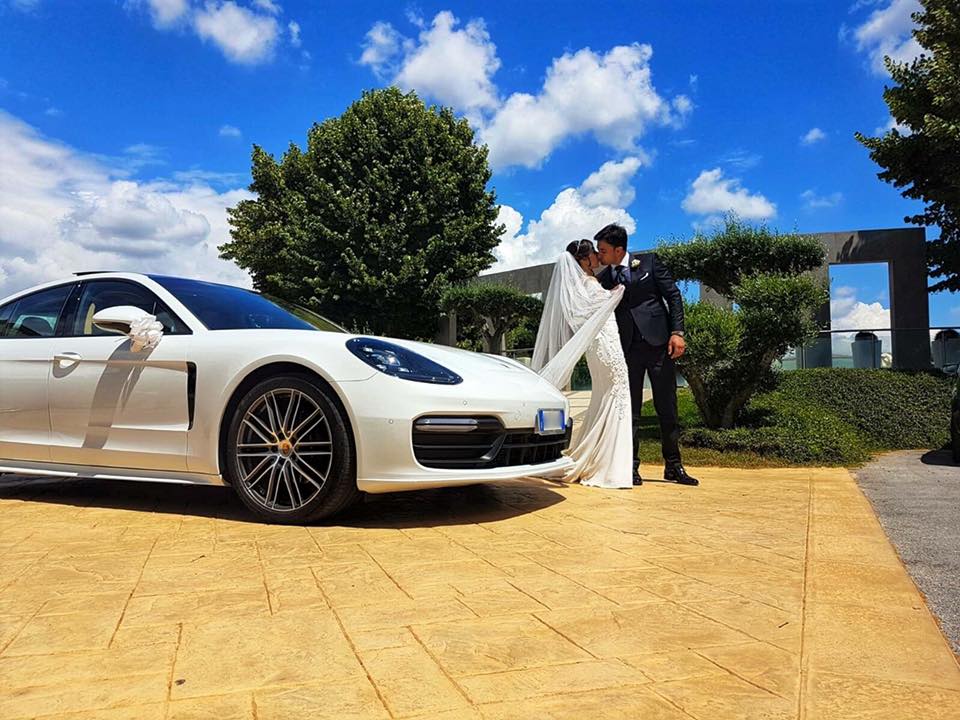 Nuova porsche panamera per sposi